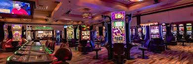 777xp game Classic Reels Section